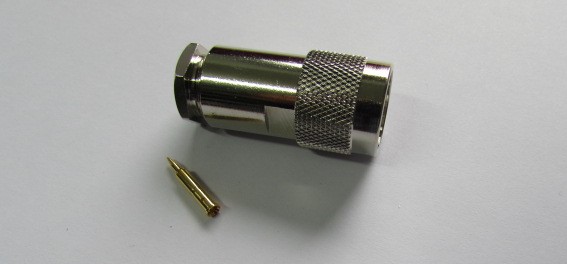 N-Stecker für RG213 Lötversion S130