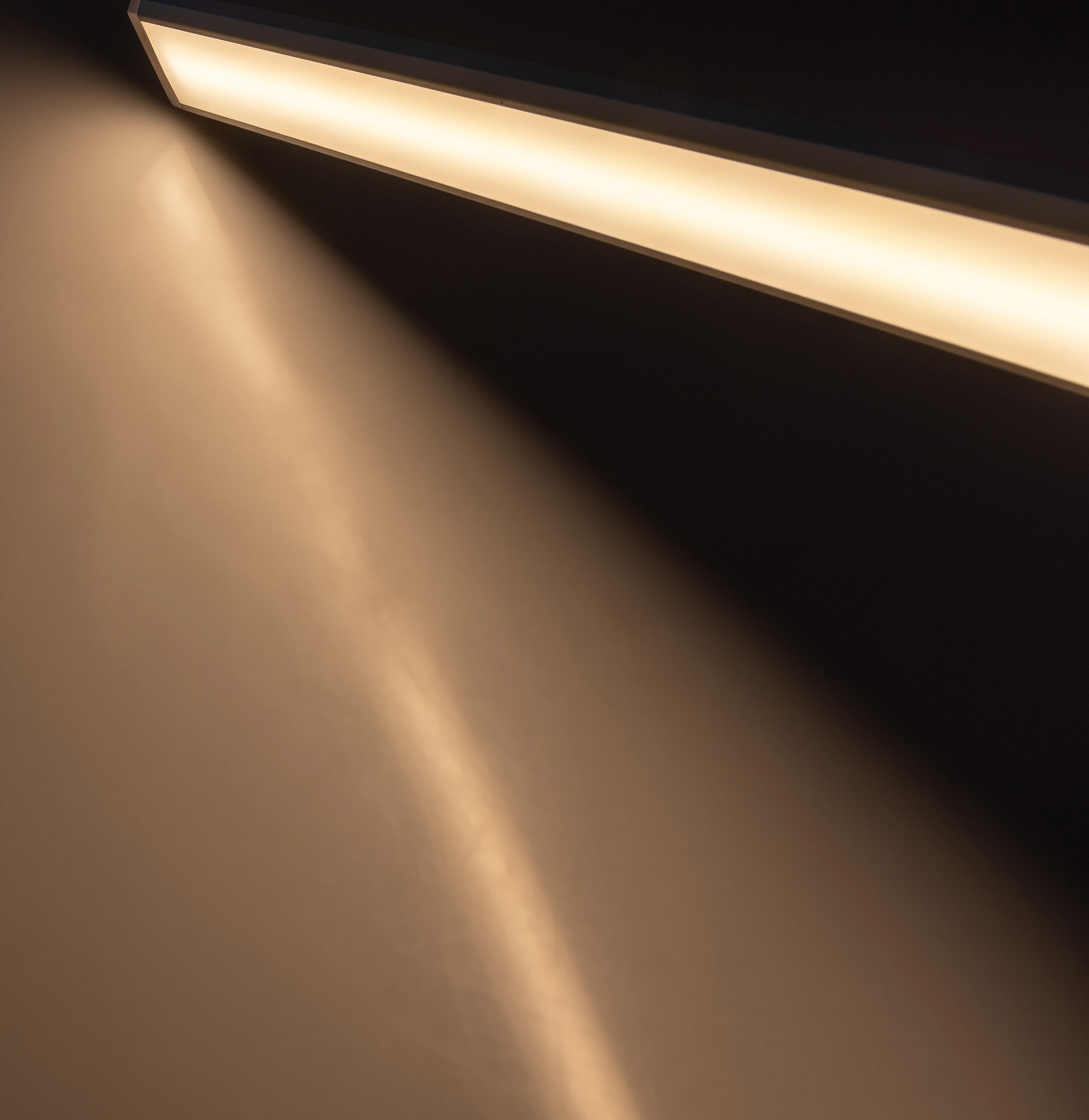 LED Unterbauleuchte "Comprido 600 CCT" 230V, 60cm, IR-Sensor, 3000k - 6500k X - Bild 3