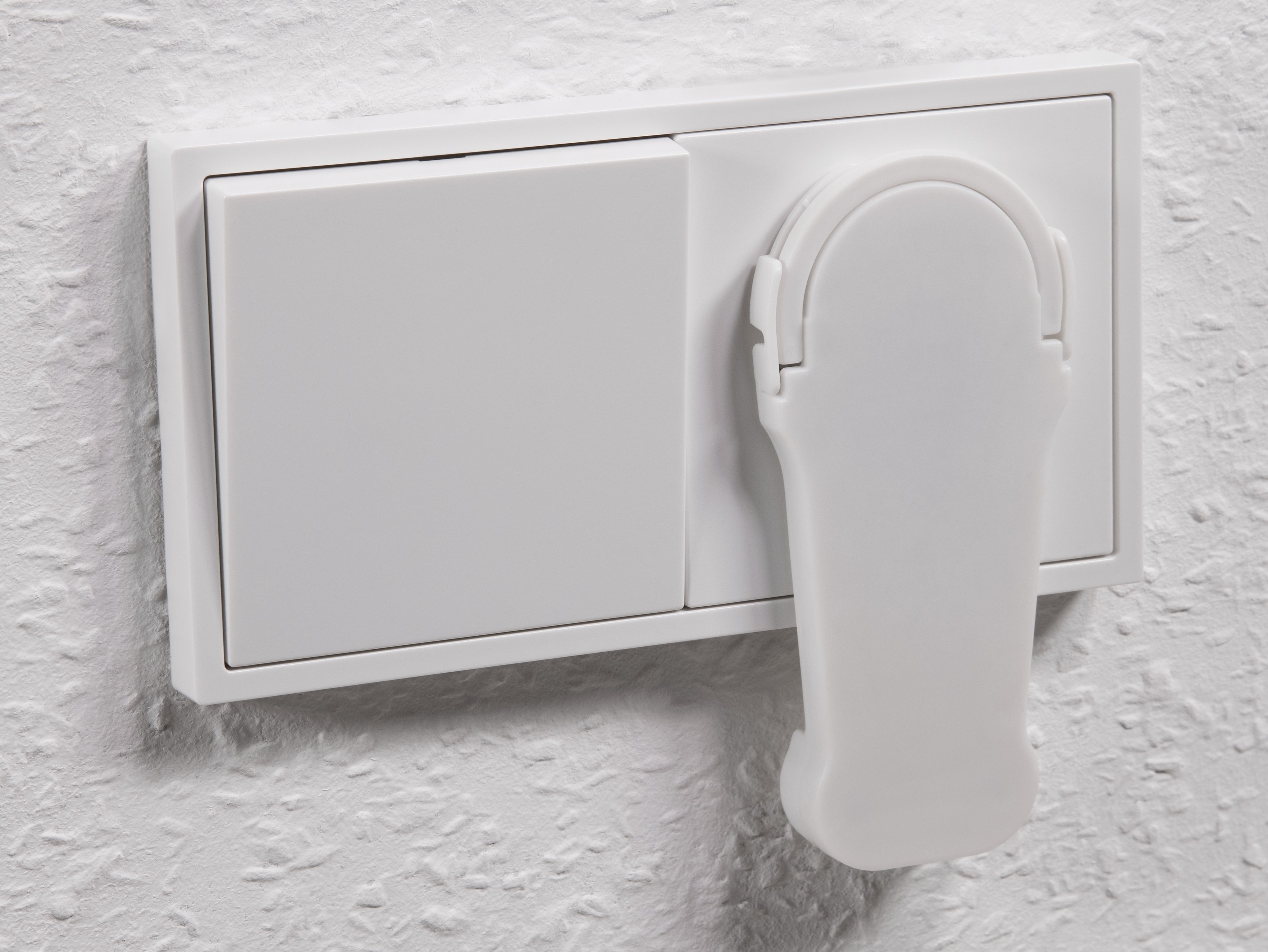 Schutzkontakt-Winkelstecker McPower extra flach X - Bild 4