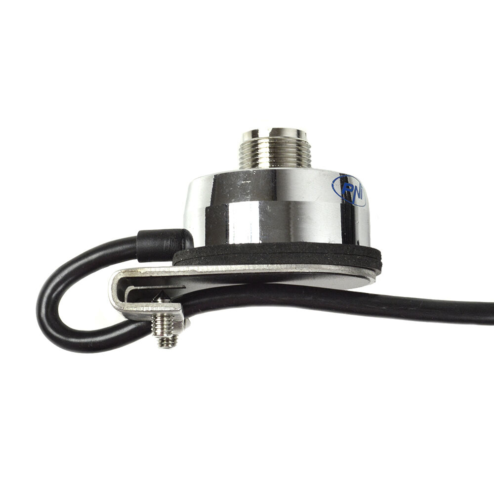 Montagehalterung für Antenne PNI T941 am Kofferraum   X