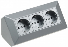 3-fach Steckdosenblock, silber X
